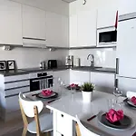 아파트 Stunning 1br In The Centre